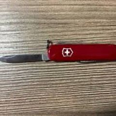 Нож VICTORINOX AMBASSADOR 0.6503